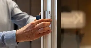 Ein Servicemitarbeiter